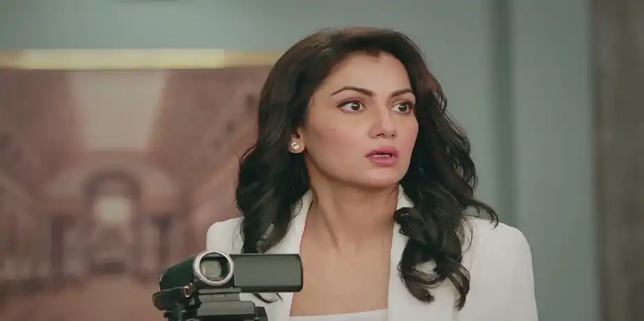 Priyanka's Men Take the Chip from Amruta | Kaise Mujhe Tum Mil Gaye