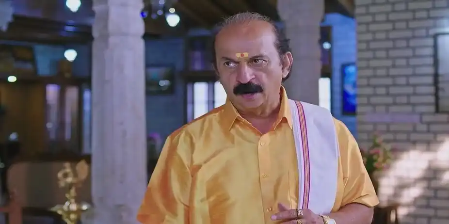 Veerabhadra Feels Irked as Chatri Praises Shivanna | Annayya