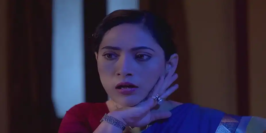 Jagadhatri's Daughter Durga Is Attacked - Jagadhatri