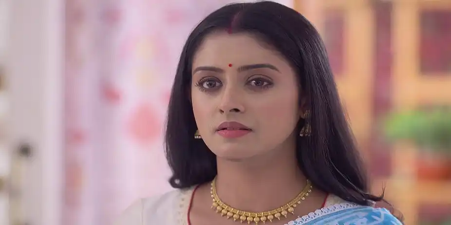 Mousumi Taunts Parul - Parineeta