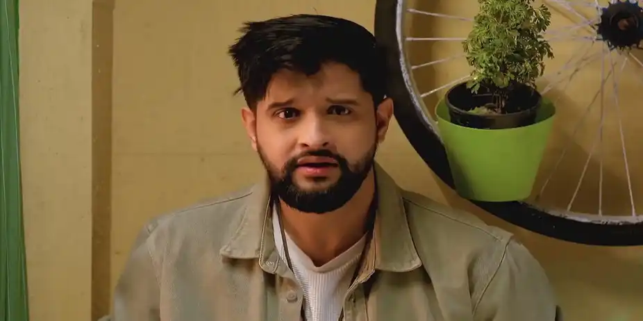 Parama Labels Raj as a Fraudster | Amar Sangi