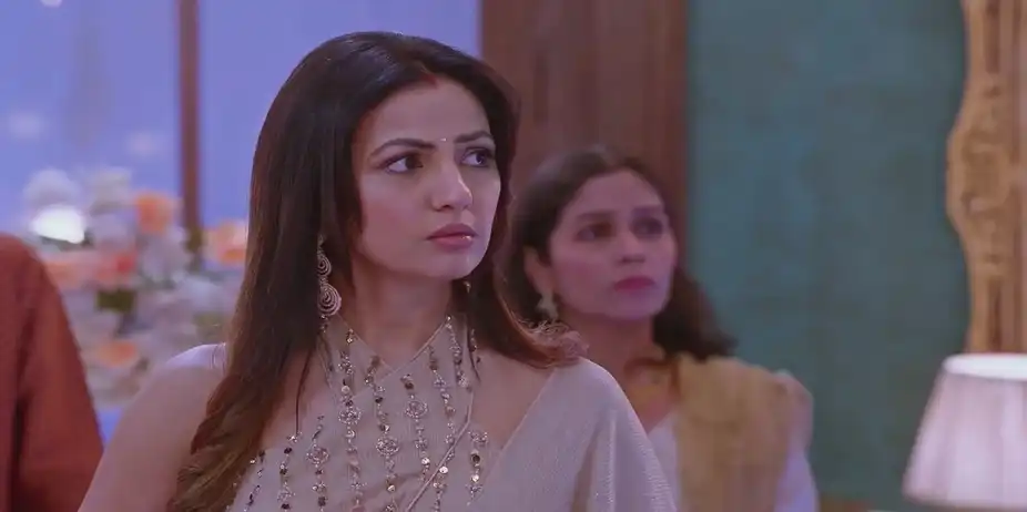 Rajvansh Looks for Purvi in the Malhotra Mansion | Kumkum Bhagya
