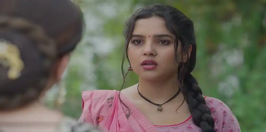 Chandrika Asks Vasudha to Go Back to the Mansion | Vasudha
