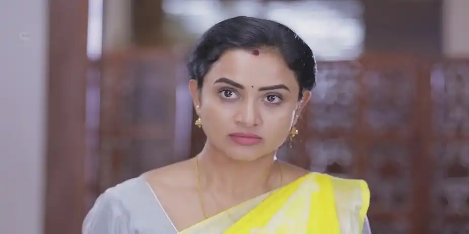 Bharathi Argues with Sharadha | Idhayam