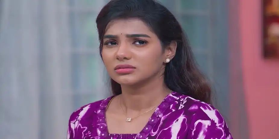 Maya Takes a Decision | Nenjathai KIllathe