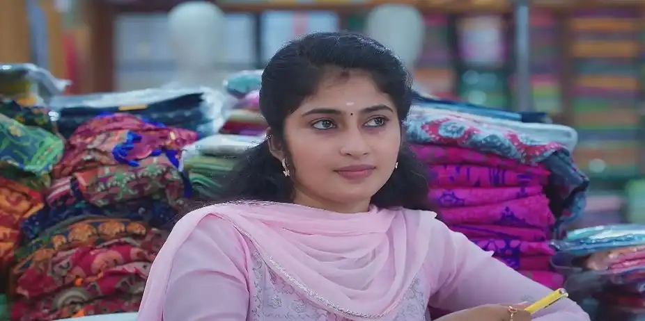 The Staff Teases Veera | Veera