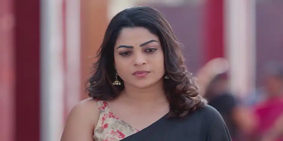 Ezhil Wins the Case - Ninaithen Vandhai