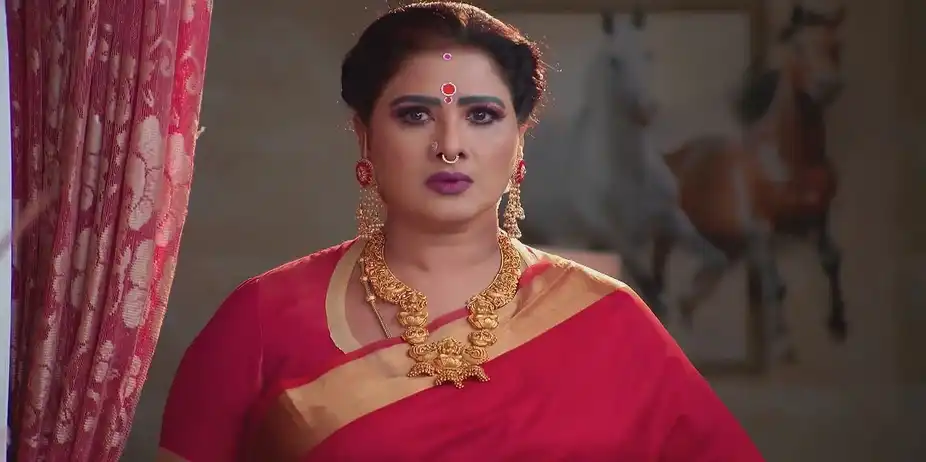 Ranjith Stops Renuka - Valliyin Velan