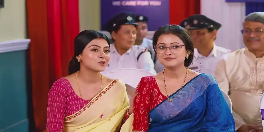 Puti and Abhishek are Felicitated - Neem Phooler Madhu