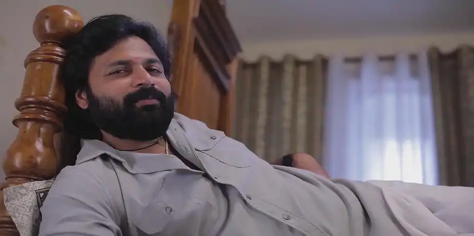 Azghar Irritates Aandal - Idhayam