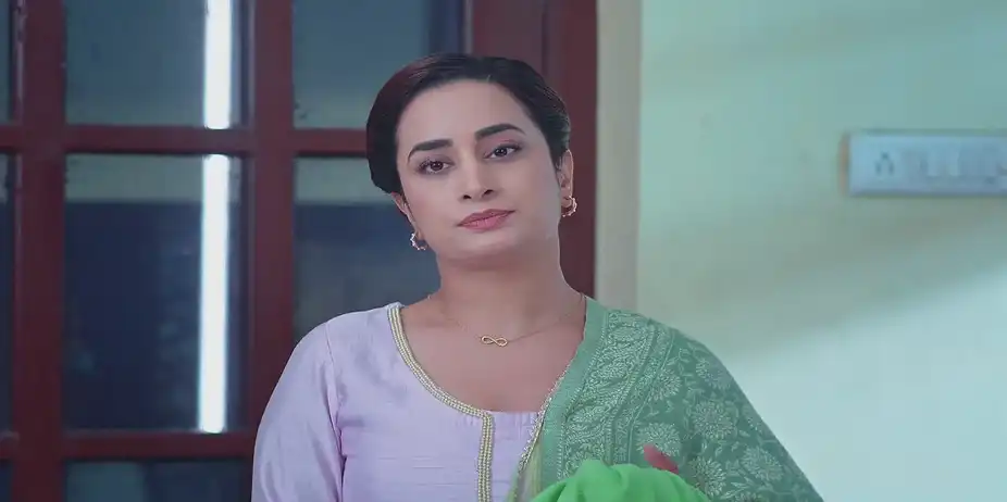 Ridhi Scolds Aarav and Angad - Nava Mod