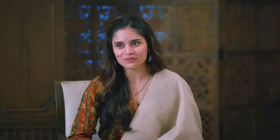 Vedika Gets the Knowledge of Mahabharat - Hamara Parivar
