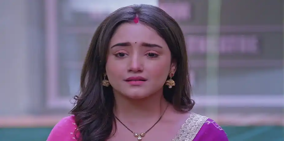 Harleen Saves Purvi from Getting Arrested - Kumkum Bhagya