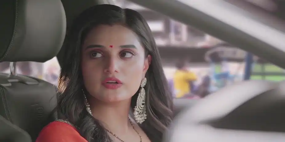 Reet Refuses to Take the Phone Given by Raghav - Jaane Anjaane Hum Mile