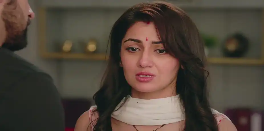 Rajiv Secretly Listens to the Family's Conversations - Kaise Mujhe Tum Mil Gaye