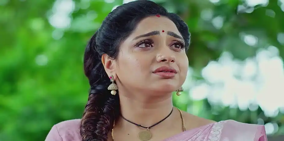 Trinayani Tries to Change Vishal's Decision - Trinayani