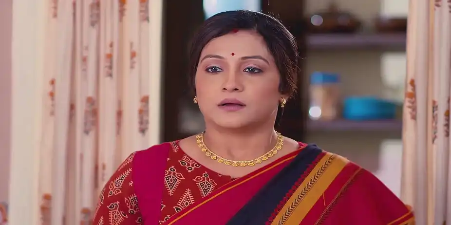 Deep Is Upset with Moyna - Puber Moyna