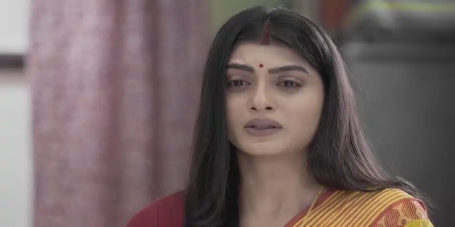 Ranu Conveys the Truth to Gopal - Parineeta