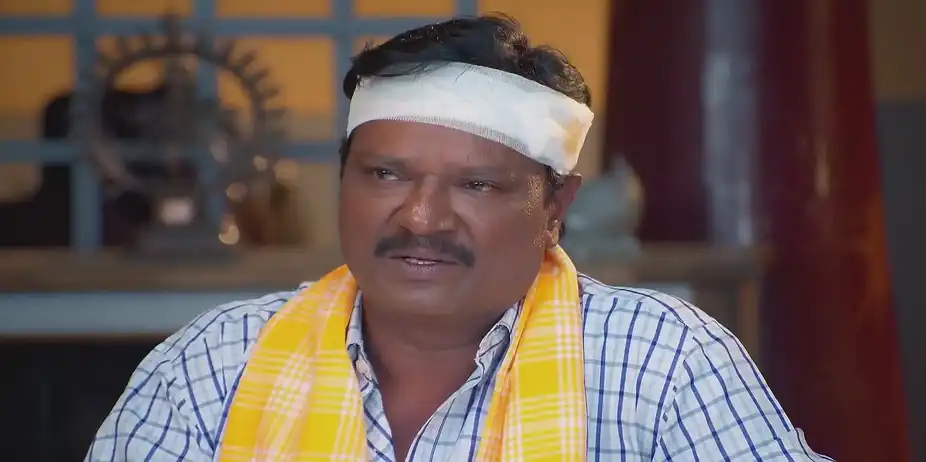 Pechi Raises a Ruckus - Valliyin Velan