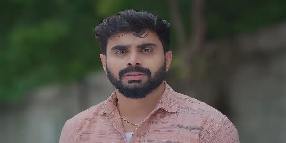 Veera Confronts Raghavan - Veera