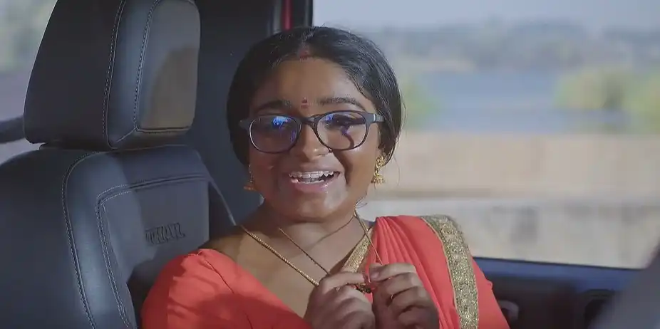 Deepa's Lie to a Passerby Surprises Chirag - Brahmagantu
