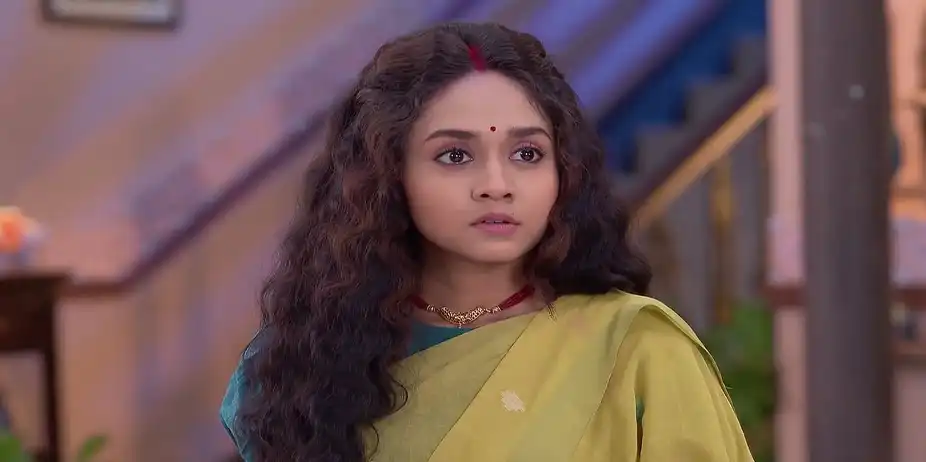 Roddur Scolds Moyna - Puber Moyna