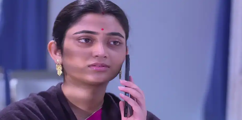 Dr Guha Contacts Divya - Jagadhatri