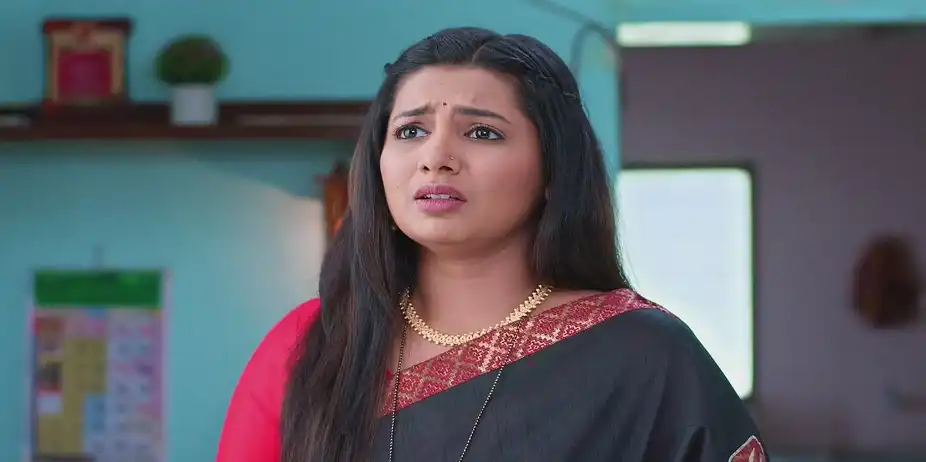 Ira Makes a Request to Adhipati - Tula Shikvin Changlach Dhada