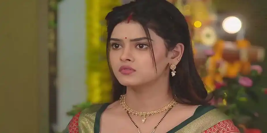Mayank Tries to Manipulate Rekha - Bhagya Rekha