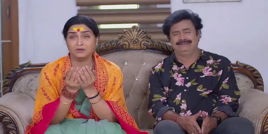 Parvathy Mourns Maari's Death - Maari