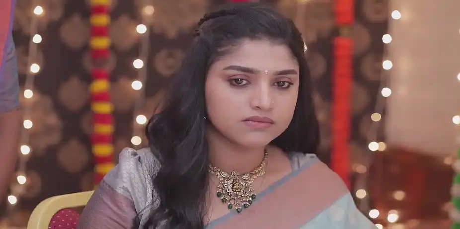 Valli's Friend Questions Valli - Valliyin Velan