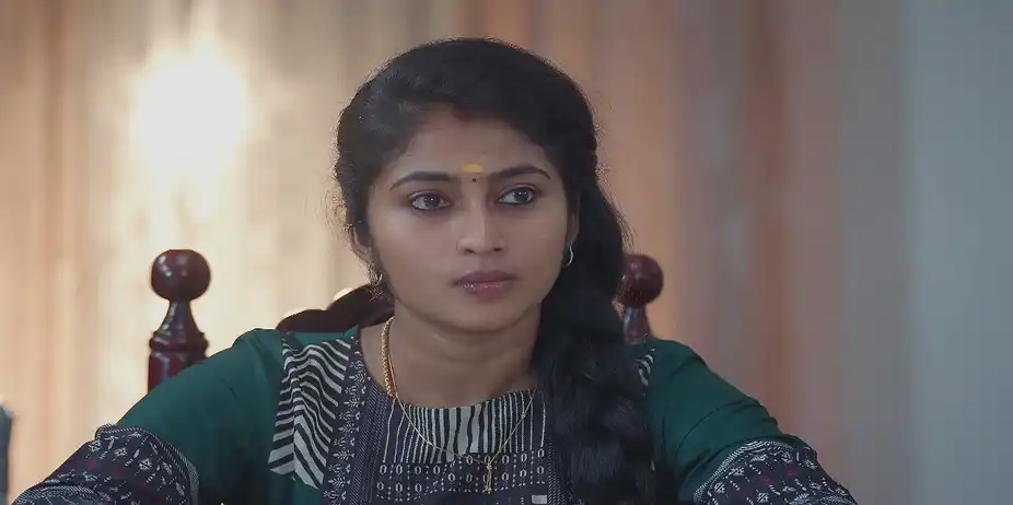 Raghavan's Happiness Confuses Brindha - Veera