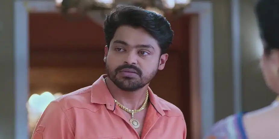 Charuhas Blames Bhuvaneshwari - Tula Shikvin Changlach Dhada