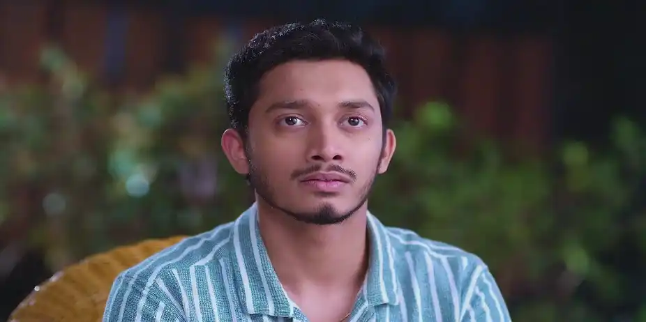 Bhaskar Questions Akhil - Punha Kartavya Ahe