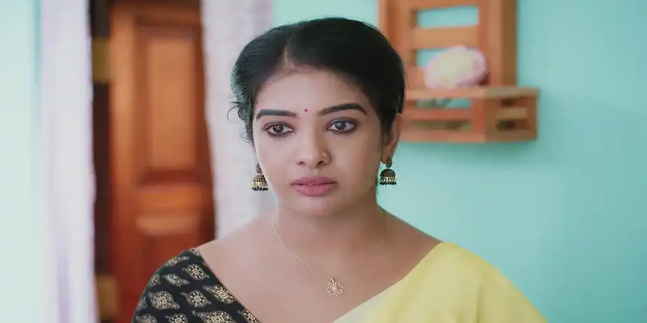 Vandana Questions Prakash - Manathe Kottaram
