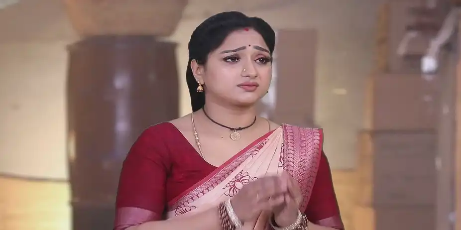 Durga Pleads with the Minister - Maari
