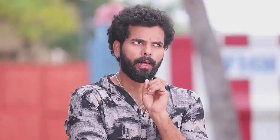 Savitri Gets Angry - Ninaithale Innikkum