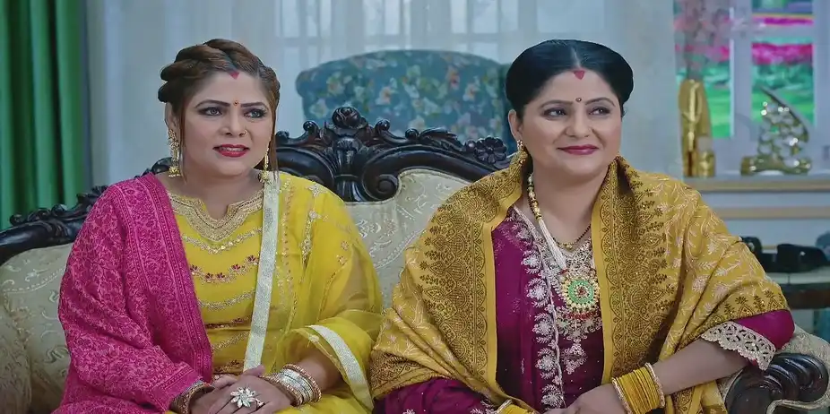 Mannat Impresses Navneet - Mannat