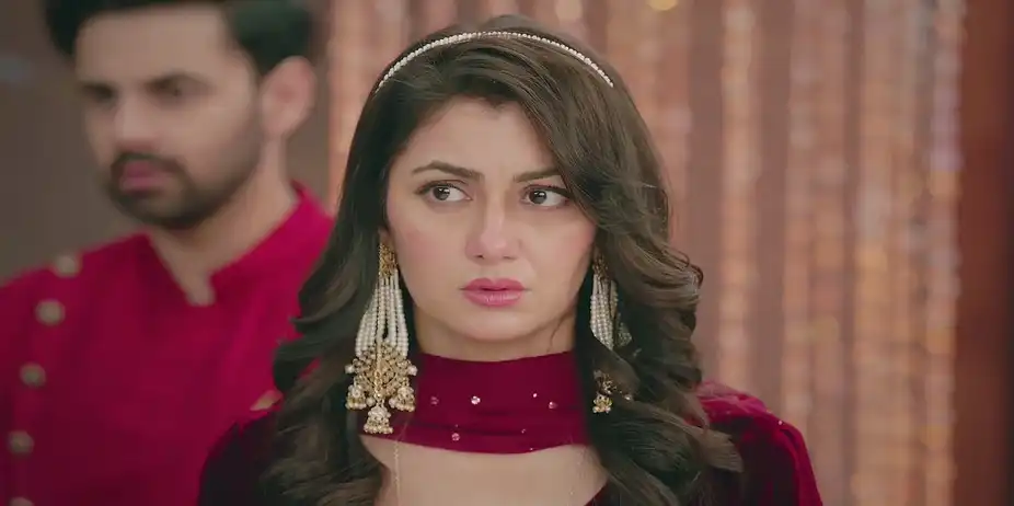 Bhavani Lashes Out at Amruta - Kaise Mujhe Tum Mil Gaye