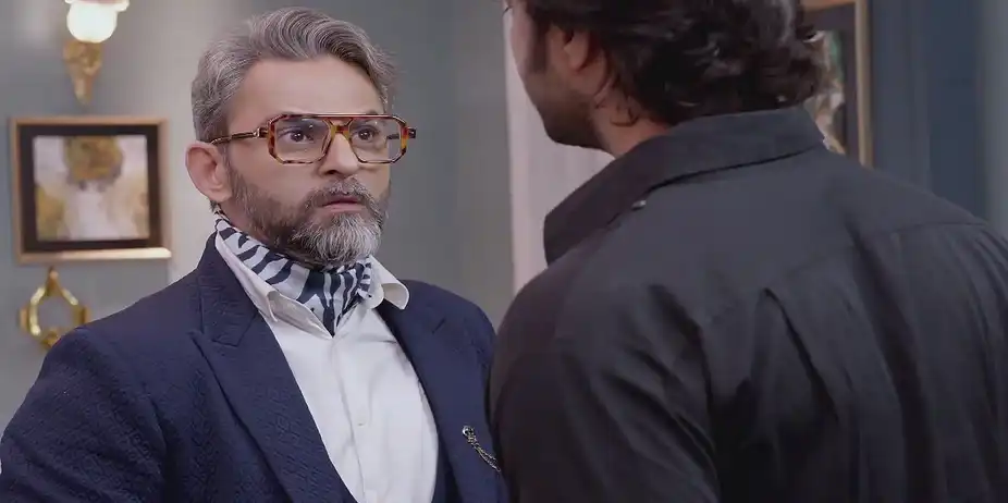 Dushyant Fires His Henchman - Kumkum Bhagya
