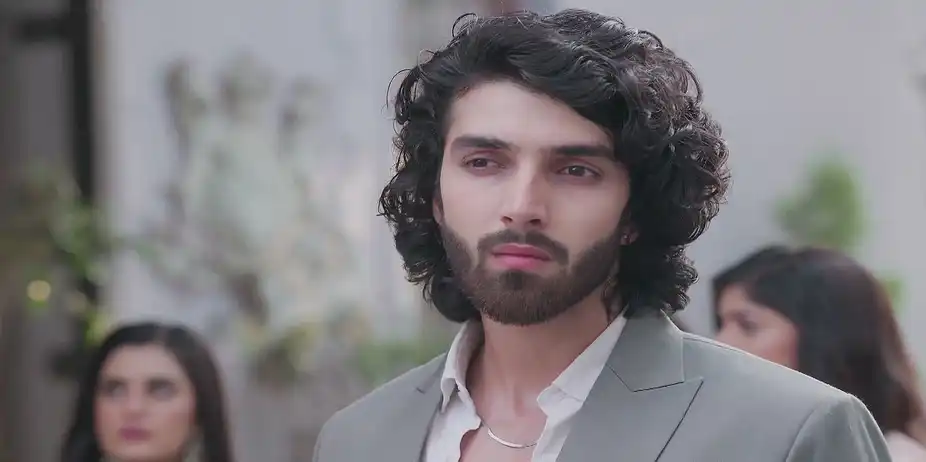 Dhruv Rejects Raghav's Job - Jaane Anjaane Hum Mile
