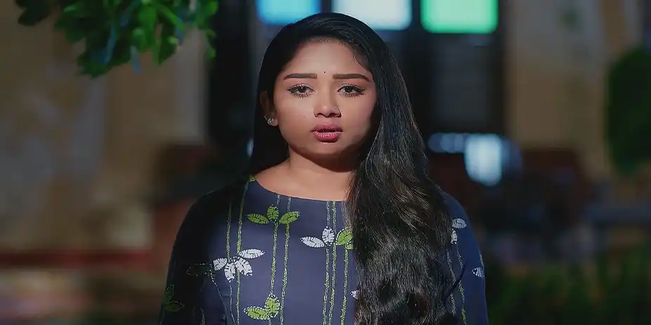 Charulata Argues with Aadhya over Her Plan - Sandhyaraaga