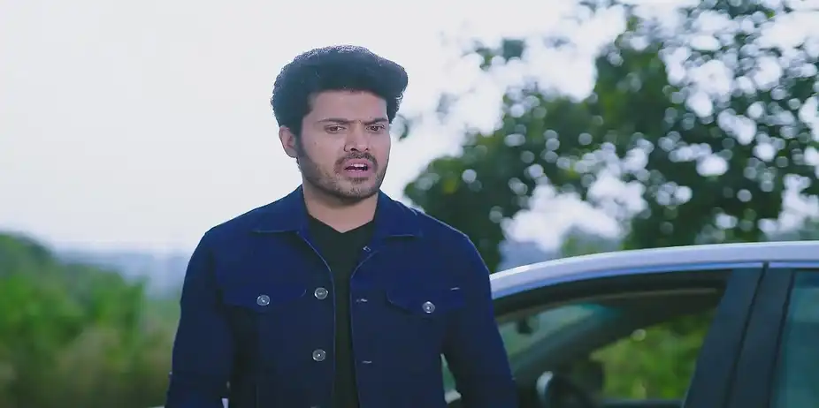Goutham and Bhoomika's Act in front of Jeevan - Amruthadhaare