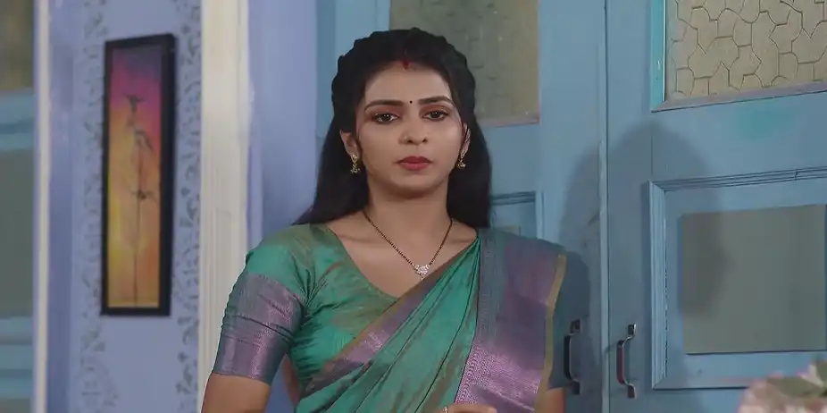 Isha's Actions Anger Madhu - Madhura Sansara