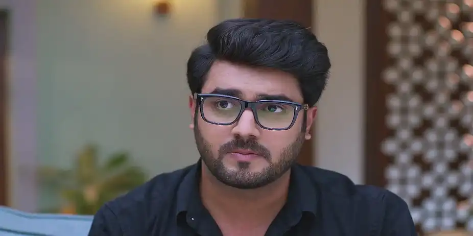 Bhaskar Demands a Leadership Position in the Business - Punha Kartavya Ahe