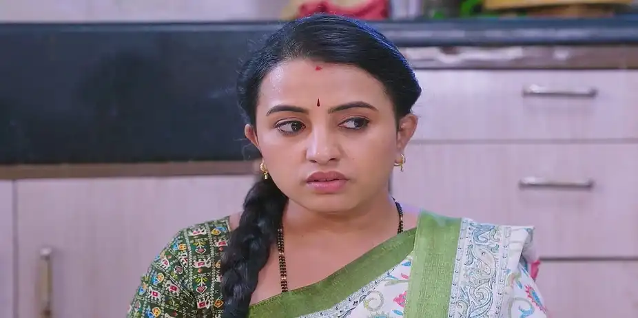 Madan's Anger Shocks Vijaya - Shravani Subramanya