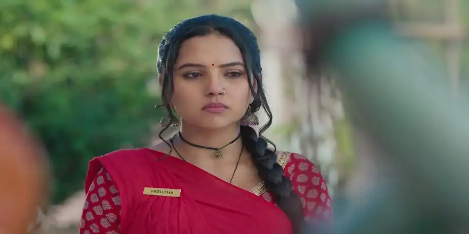 Vasudha Decides to Perform the Puja of Chauth Fast - Vasudha