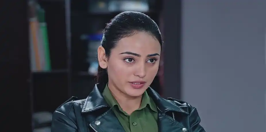 Kabir Asks His Team to Close Urmila’s Case - Sehajveer