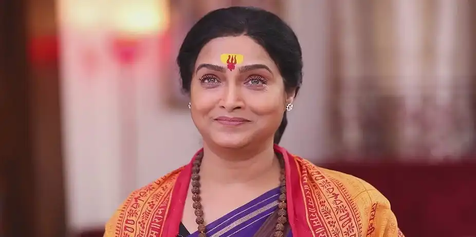 Hasini Argues with Maya - Maari