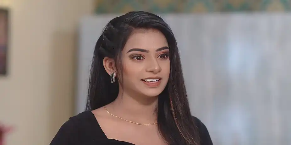 Sanjukta Scolds Richa - Tuma Bina